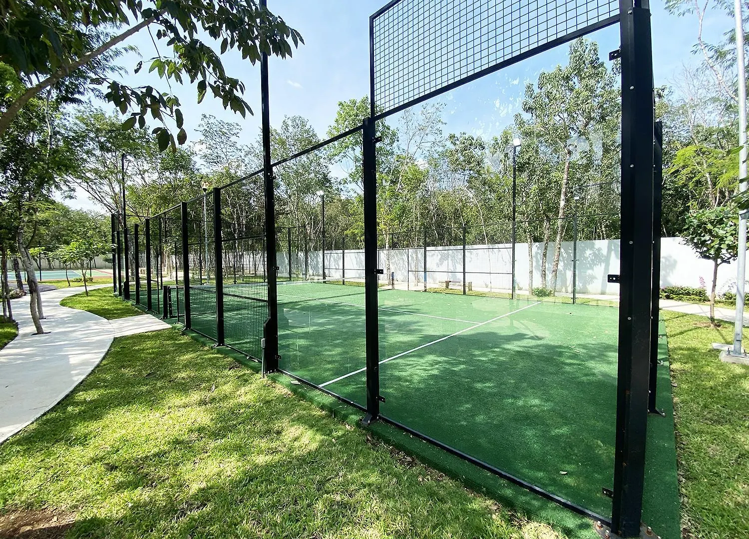 Espacio Amazonia - Gym, Alberca Grande, Padel Playa del Carmen 0*,  Mexico