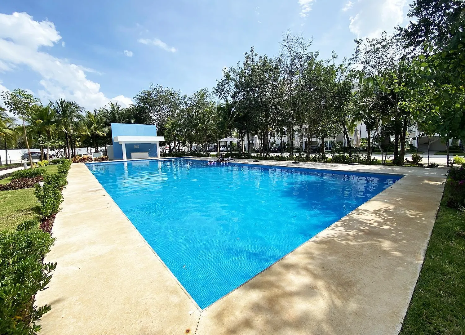 Apartment Espacio Amazonia - Gym, Alberca Grande, Padel Playa del Carmen Mexico